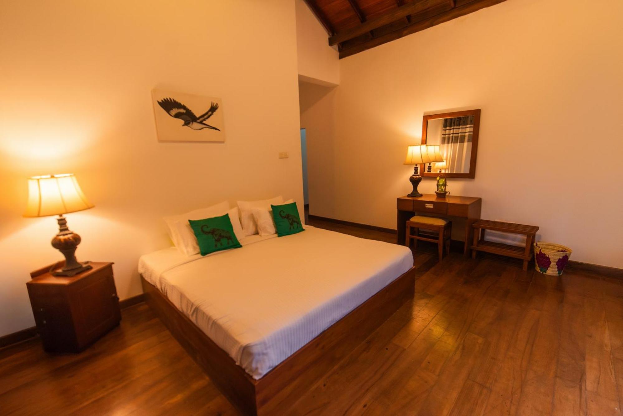Chaminrich Villa Kandy Exteriör bild