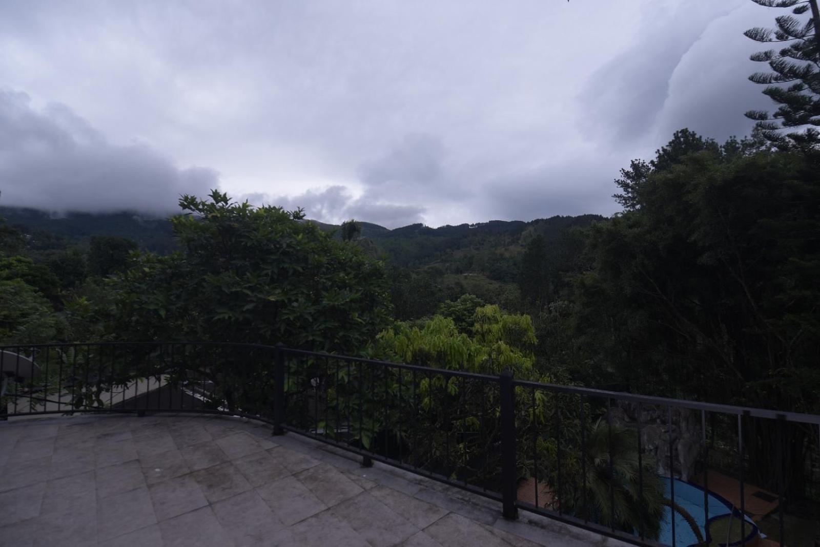 Chaminrich Villa Kandy Exteriör bild